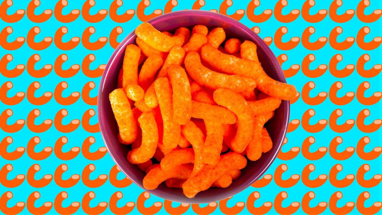 who does the video for the mac n cheetos commercial